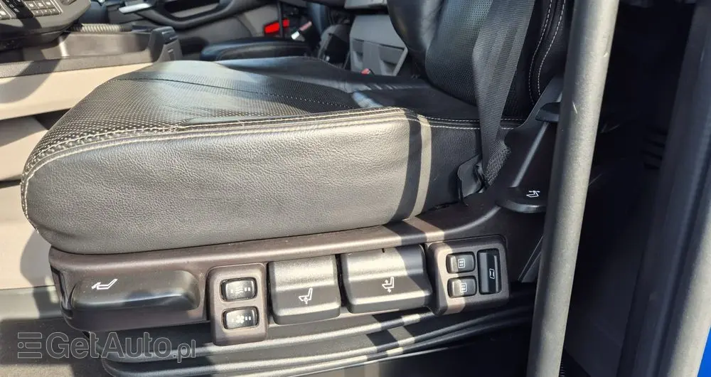 SCANIA SCANIA///R540///6×4///2021///RETARDER///SKÓRY///FULL LED///CAŁY NA PODUSZKACH///NAWIGACJA///ALUMINIOWE FELGI///WYŚWIETLACZ OBCIĄŻENIA///ZABUDOWY MIĘDZYOSIOWE///BARDZO BOGATA WERSJA///STAN BARDZO DOBRY 