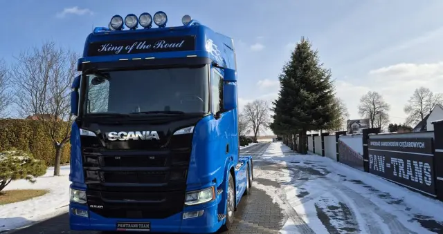 SCANIA SCANIA///R540///6×4///2021///RETARDER///SKÓRY///FULL LED///CAŁY NA PODUSZKACH///NAWIGACJA///ALUMINIOWE FELGI///WYŚWIETLACZ OBCIĄŻENIA///ZABUDOWY MIĘDZYOSIOWE///BARDZO BOGATA WERSJA///STAN BARDZO DOBRY 