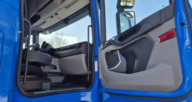 SCANIA SCANIA///R540///6×4///2021///RETARDER///SKÓRY///FULL LED///CAŁY NA PODUSZKACH///NAWIGACJA///ALUMINIOWE FELGI///WYŚWIETLACZ OBCIĄŻENIA///ZABUDOWY MIĘDZYOSIOWE///BARDZO BOGATA WERSJA///STAN BARDZO DOBRY 