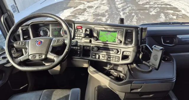 SCANIA SCANIA///R540///6×4///2021///RETARDER///SKÓRY///FULL LED///CAŁY NA PODUSZKACH///NAWIGACJA///ALUMINIOWE FELGI///WYŚWIETLACZ OBCIĄŻENIA///ZABUDOWY MIĘDZYOSIOWE///BARDZO BOGATA WERSJA///STAN BARDZO DOBRY 