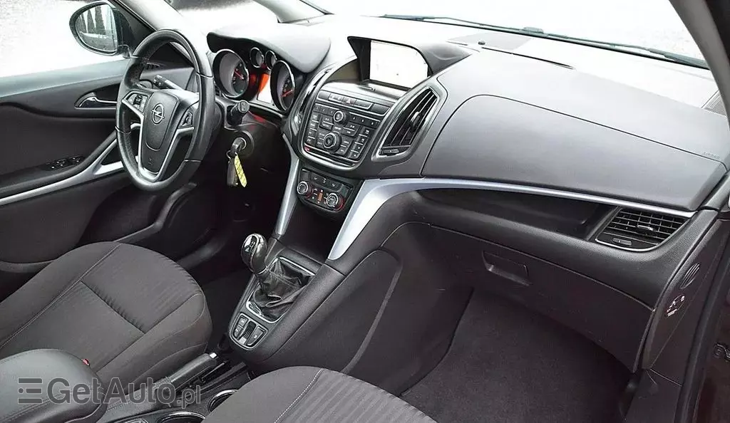 OPEL Zafira 