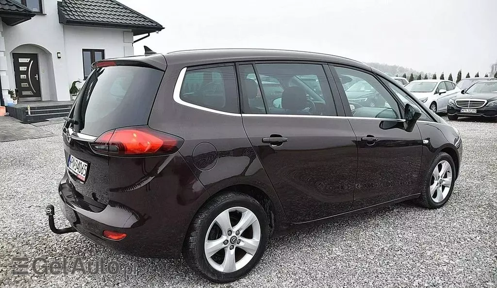 OPEL Zafira 