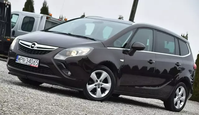 OPEL Zafira 