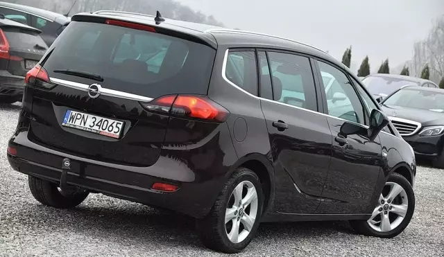OPEL Zafira 