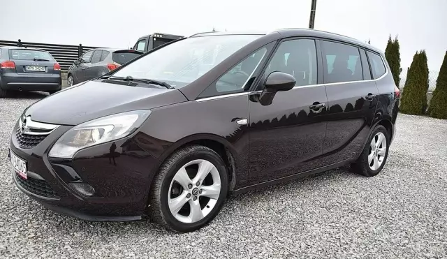 OPEL Zafira 