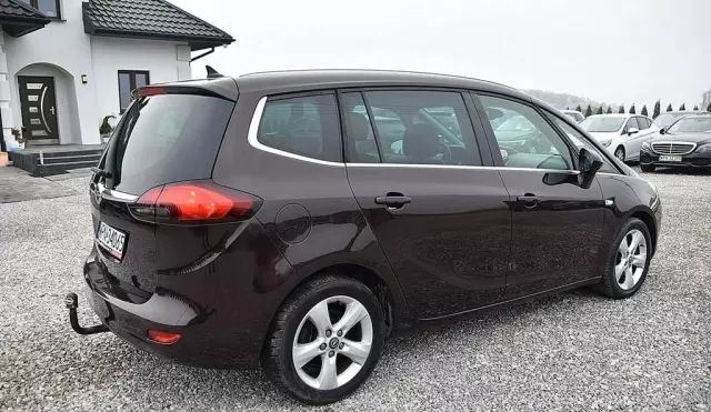 OPEL Zafira 