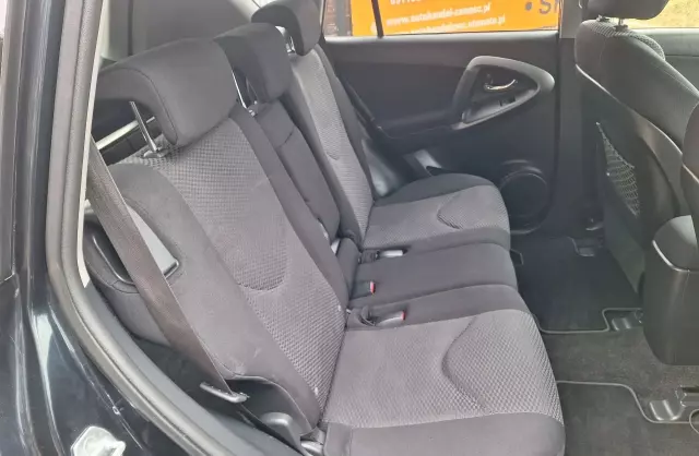 TOYOTA RAV4 2.0 VVT-i (158 KM) 4WD