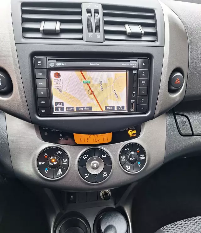 TOYOTA RAV4 2.0 VVT-i (158 KM) 4WD