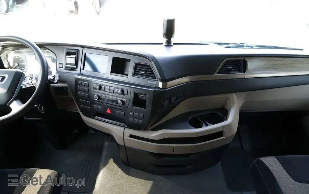 MAN TGX 18.510 / GM / RETARDER / KLIMA POSTOJOWA  / NAVI 