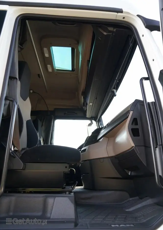 MAN TGX 18.510 / GM / RETARDER / KLIMA POSTOJOWA  / NAVI 