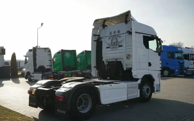 MAN TGX 18.510 / GM / RETARDER / KLIMA POSTOJOWA  / NAVI 