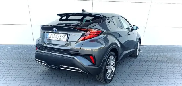 TOYOTA C-HR 
