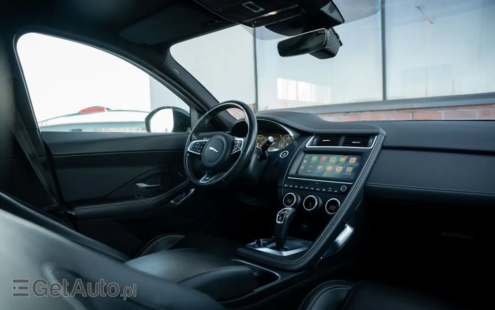 JAGUAR E-Pace D180 AWD R-Dynamic S