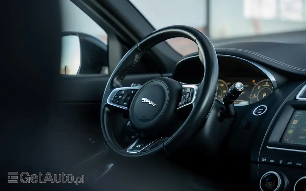 JAGUAR E-Pace D180 AWD R-Dynamic S