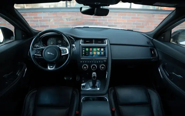 JAGUAR E-Pace D180 AWD R-Dynamic S
