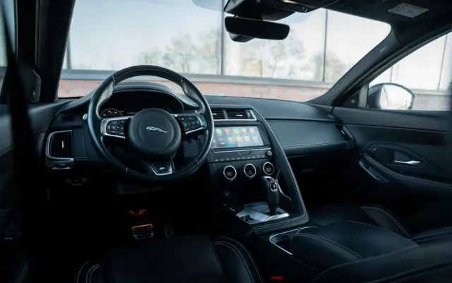 JAGUAR E-Pace D180 AWD R-Dynamic S