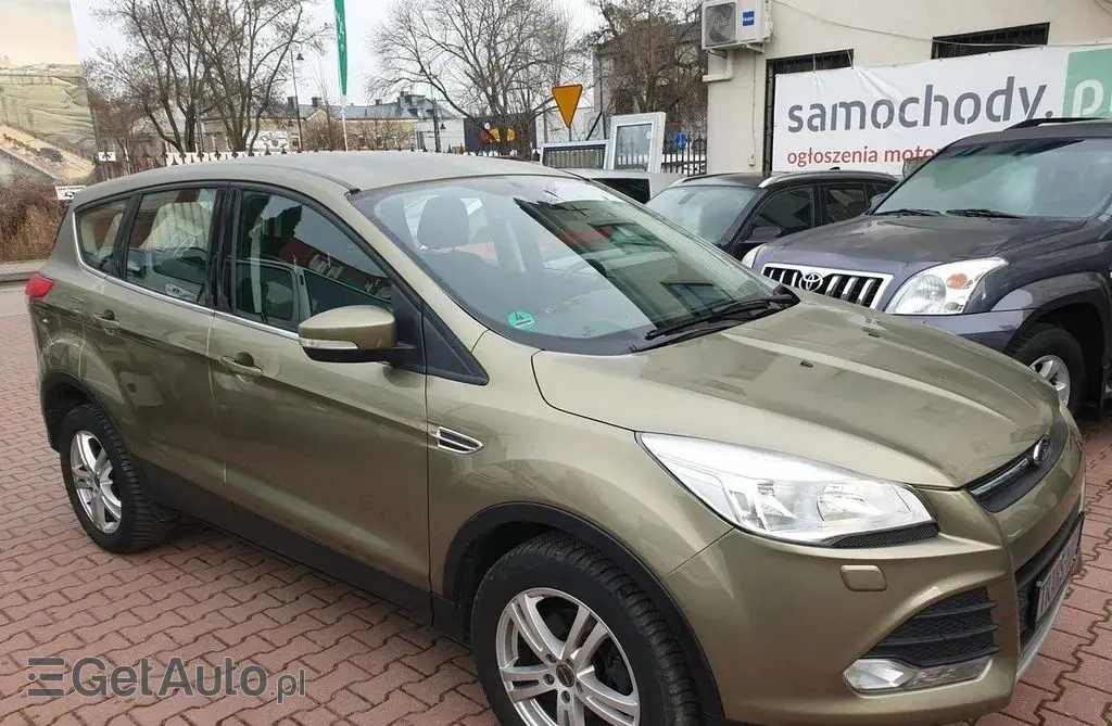 FORD Kuga 