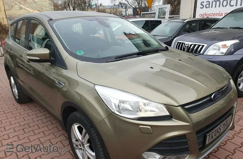 FORD Kuga 