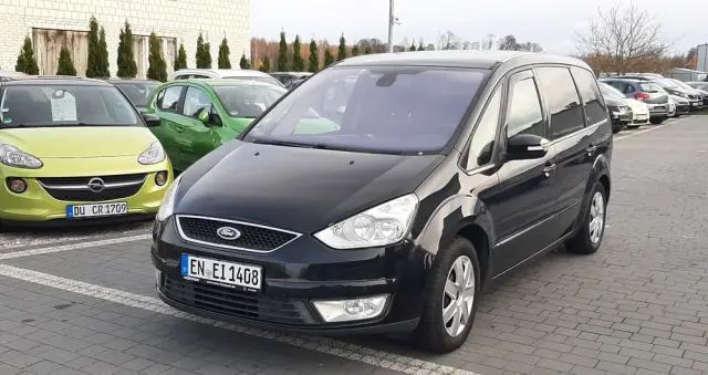 FORD Galaxy 2.0 Ghia
