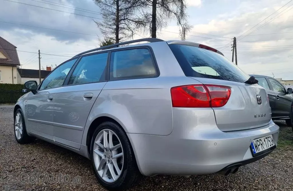 SEAT Exeo 
