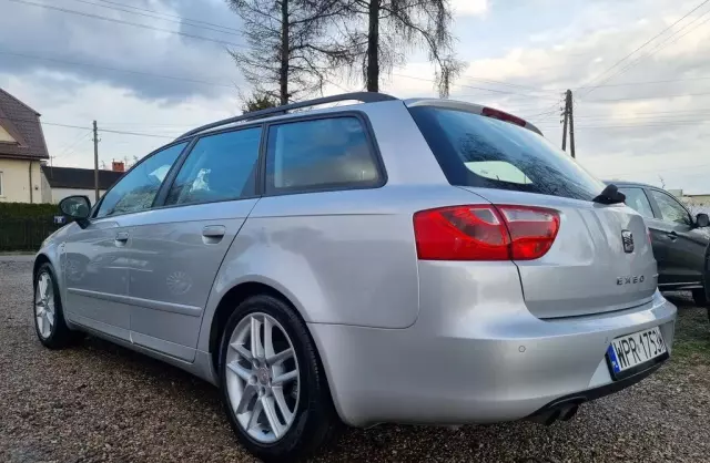SEAT Exeo 