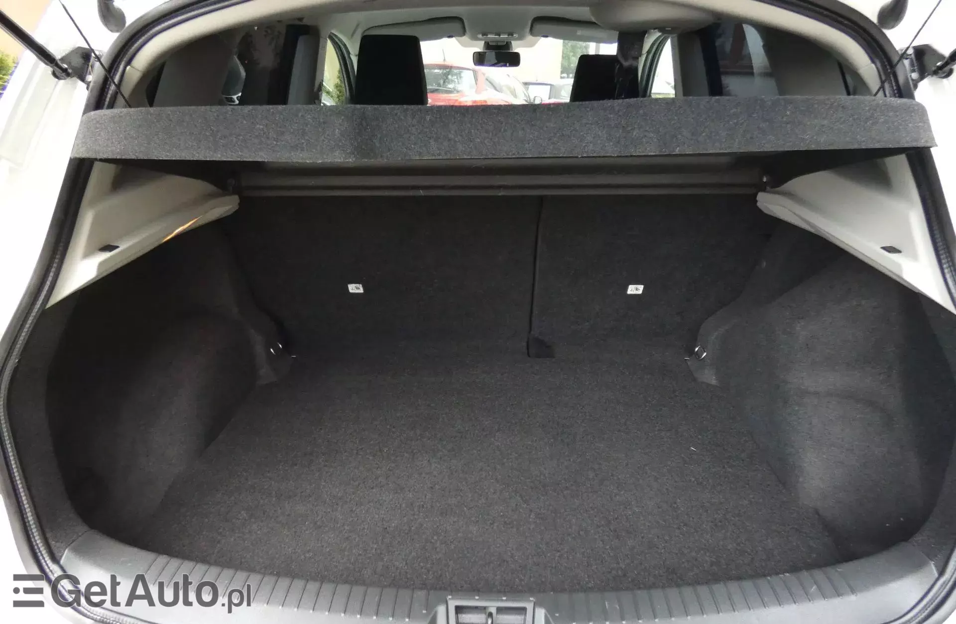 NISSAN Qashqai 2.0i (141 KM)