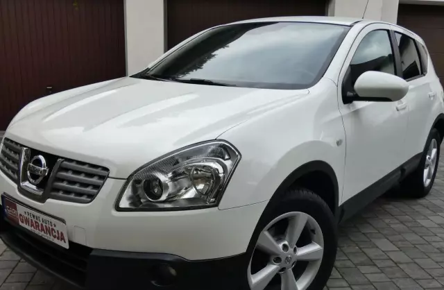 NISSAN Qashqai 2.0i (141 KM)