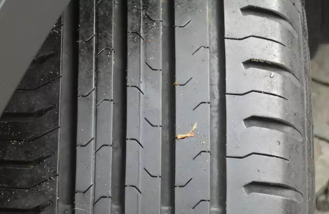 NISSAN Qashqai 2.0i (141 KM)