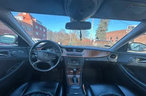 MERCEDES-BENZ CLS 