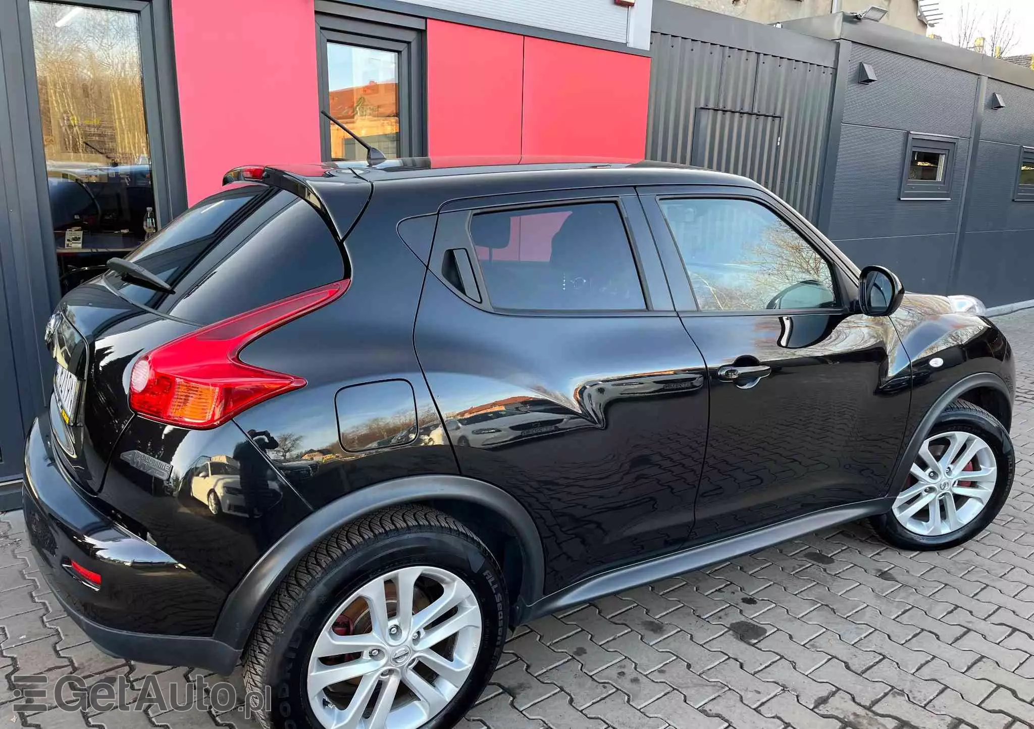 NISSAN Juke 1.6 T Tekna 4x4