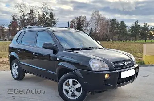 HYUNDAI Tucson 