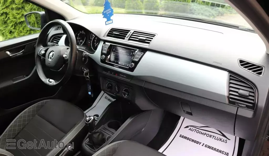 SKODA Fabia 