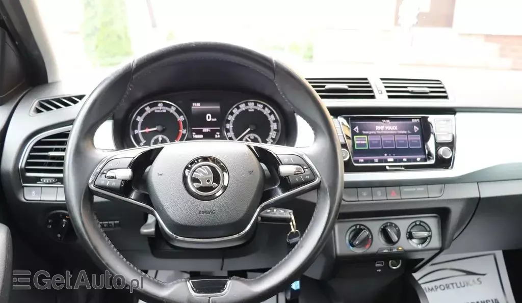 SKODA Fabia 