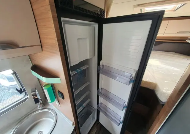 KNAUS VAN WAVE 640 MEG VANSATION 