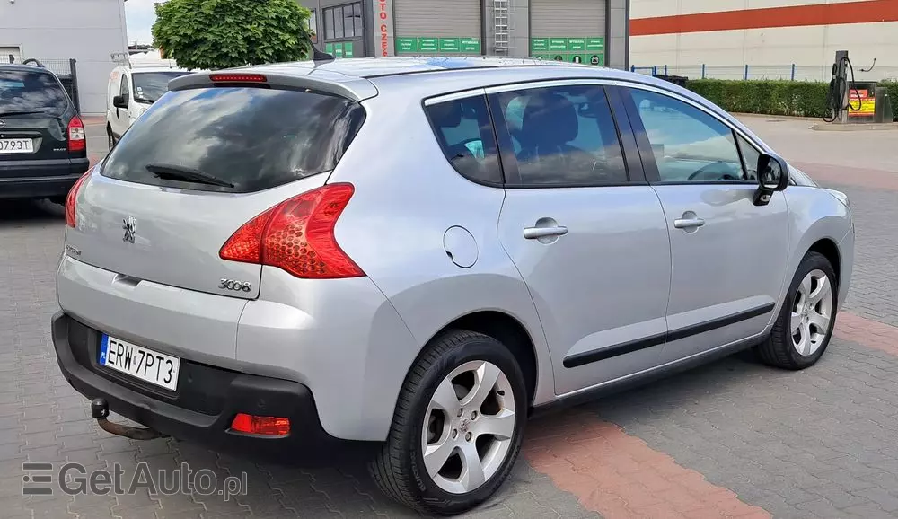 PEUGEOT 3008 120 VTi Premium