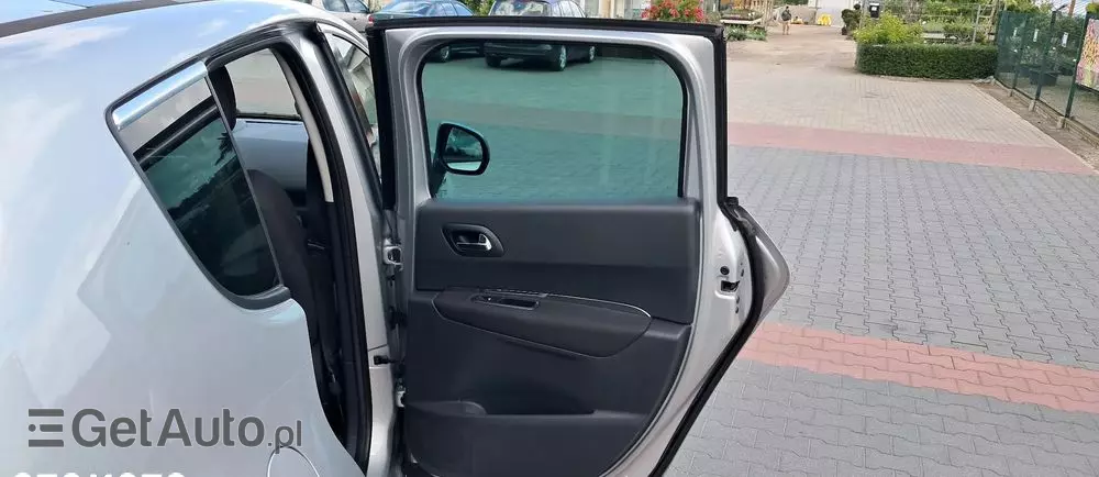 PEUGEOT 3008 120 VTi Premium