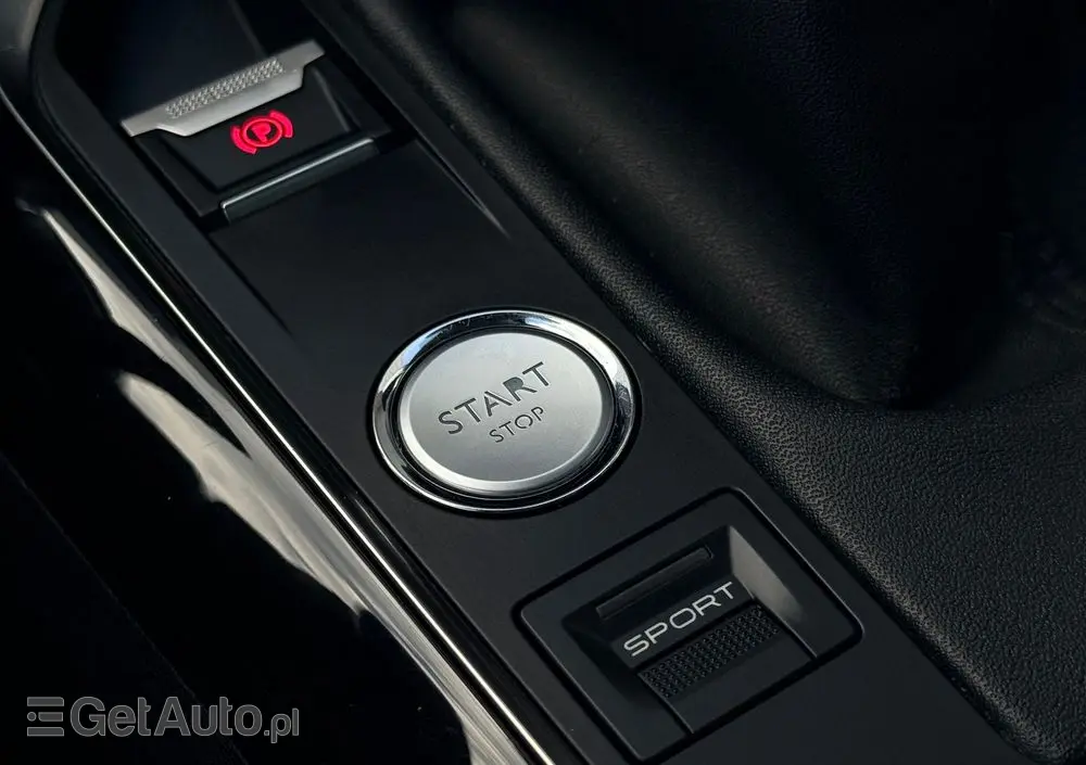 PEUGEOT 3008 BlueHDi 150 Stop & Start Allure