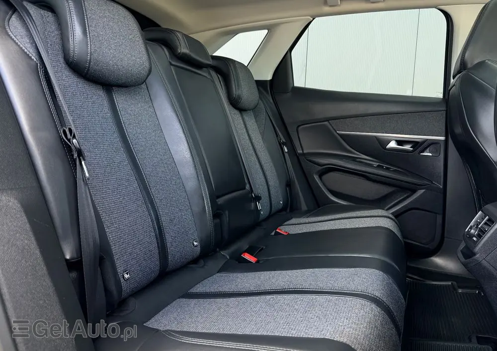 PEUGEOT 3008 BlueHDi 150 Stop & Start Allure