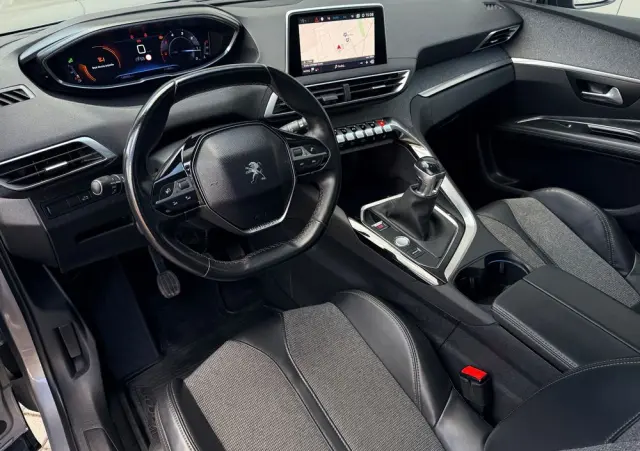 PEUGEOT 3008 BlueHDi 150 Stop & Start Allure