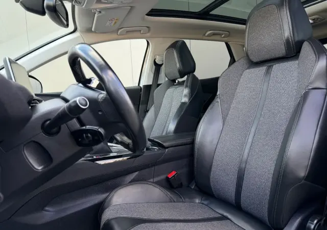 PEUGEOT 3008 BlueHDi 150 Stop & Start Allure