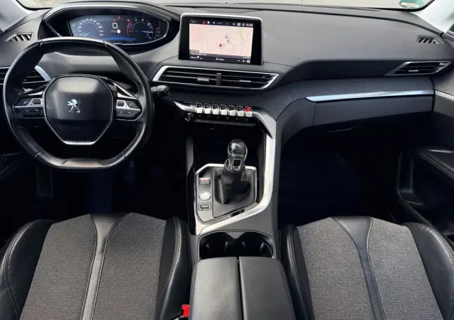 PEUGEOT 3008 BlueHDi 150 Stop & Start Allure