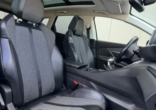 PEUGEOT 3008 BlueHDi 150 Stop & Start Allure