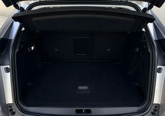 PEUGEOT 3008 BlueHDi 150 Stop & Start Allure