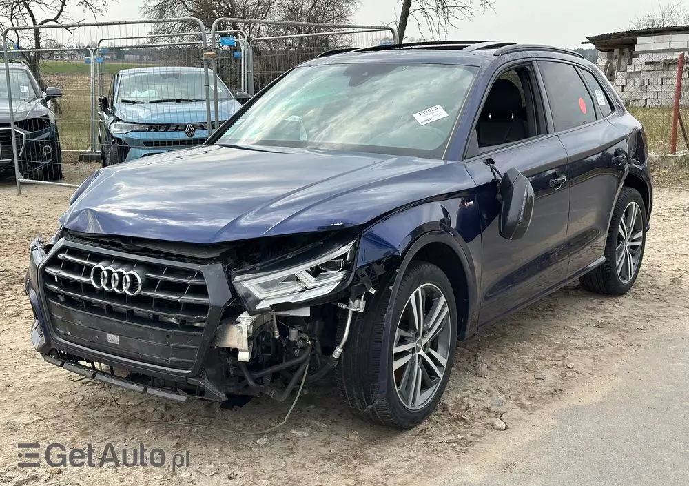 AUDI Q5 35 TDI S tronic S line business