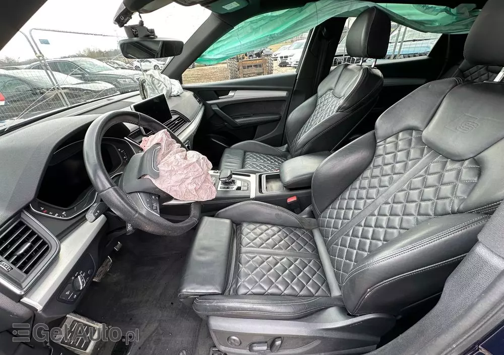 AUDI Q5 35 TDI S tronic S line business