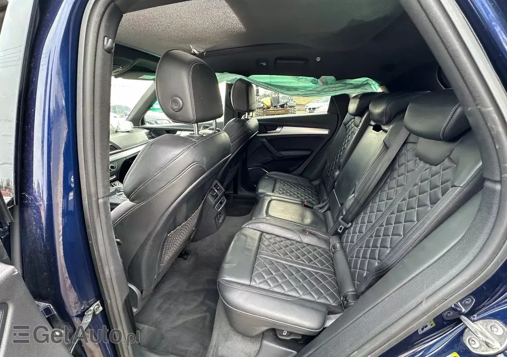 AUDI Q5 35 TDI S tronic S line business