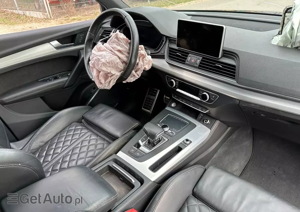 AUDI Q5 35 TDI S tronic S line business