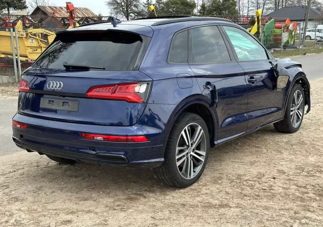 AUDI Q5 35 TDI S tronic S line business