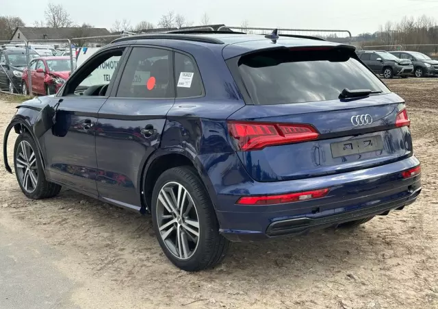 AUDI Q5 35 TDI S tronic S line business