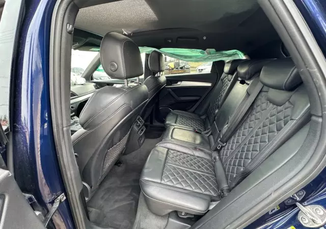 AUDI Q5 35 TDI S tronic S line business